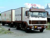 MB1722 des  World-Circus bzw. Circus NewYork  beim Gastauftritt in Ried i.I.; 090423