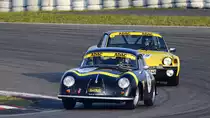 Porsche 356A, Startnummer 102 bei den ADAC 1000Km Classic auf dem Nürburgring 17.9.21, Fahrer: Biegner Uwe, USA / Morgenstern Patrick, DEU und Guzman Giraud Francisco  Pancho , MEX. Gefolgt von der Startnummer 109, Porsche 914/6