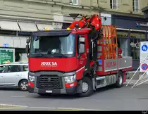 Renault mit Spez. Aufbau für Glastransport in Lausanne am 21.09.2021