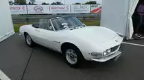 FIAT Dino 2000 Spider von 1966 bis 1969. Es wurden Motoren von 2000ccm bis 2400ccm und Leistungen von 150PS bis 177PS (118kW bis 132kW) verbaut. Foto: AVUS 100, 24.09.2021