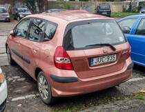 Rückansicht: Honda Jazz Mk1 (Venus Orange). Foto: 11.2020.