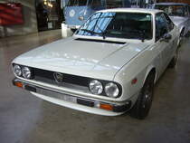 Lancia Beta Coupe, gebaut von 1973 bis 1984. Die Beta Coupe-Modelle von Lancia waren mit etlichen Hubräumen lieferbar. Es gab folgende Hubraumgrößen: 1.3l, 1.4l, 1.6l, 1.8l und eine 2.0l Version. Die 2.0l Versionen war auch mit elektronischer Benzineinspritzung und als Volumex lieferbar. Classic Remise Düsseldorf am 21.10.2021.