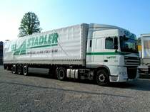 DAF-XF4105.460 der Sped.Stadler hat soeben am Messegel�nde in Ried i.I. eingeparkt, und wird hier seine Wochenendruhe verbringen; 090424