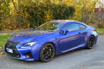 Das Lexus RC F Hochleistungs-Sportcoupé in wunderschöner Lackierung am 29.10.21 Berlin Marzahn.