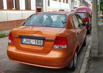 Rückansicht: Daewoo Kalos in Sunset Orange. Foto: 05.2021.