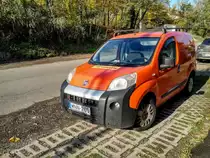 Fiat Fiorino in der Farbe Arancio Spassoso, fotografiert in 11.2020.
