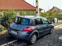 Rückansicht: Renault Mégane (2. generation, Facelift). Foto: November 2020.