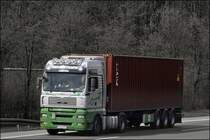 MAN TGA 18.440XXL der CONTAINER LOGISTIK LEIPZIG ist mit einem �berseecontainer bei Hagen-S�d unterwges.