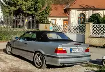 Rückansicht: BMW 3er (E36) Cabriolet. Foto: 11.2020.