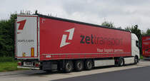 =Volvo FH-Sattelzug von ZETTRANSPORT steht in Juli 2021 auf enem Rastplatz an der A 66