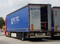 =MB Actros von WIT-POL TRANSPORT steht auf einem Rastplatz an der A 7, 07-2021