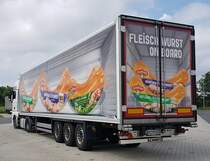 =MAN-Sattelzug mit einem Auflieger von GUTFRIED, 07-2021