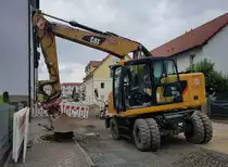 =CAT M 314 steht auf einer Baustelle in Hünfeld, 07-2021