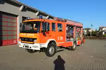 Feuerwehr Langenselbold Mercedes Benz Atego Ziegler LF20 (Florian Langenselbold 1-46-2) am 21.12.21 bei einen Fototermin