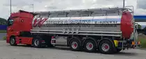 =MB Actros-Tanksattelzug des Transportunternehmens WEIS & SOHN, 07-2021