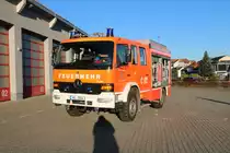 Feuerwehr Langenselbold Mercedes Benz Atego Ziegler LF10 (Florian Langenselbold 1-43-1) am 21.12.21 bei einen Fototermin