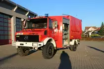 Feuerwehr Langenselbold Mercedes Benz Unimog 1550 SW2000 (Florian Langenselbold 1-62-1) am 21.12.21 bei einen Fototermin