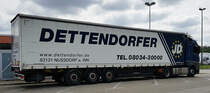 =MB Actros-Sattelzug der Spedition DETTENDORFER, 08-2021