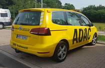 =VW Sharan des ADAC steht im August 2021 in Erfurt