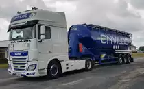 =DAF XF-Silozug steht im August 2021 in Fulda