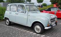 =Renault R 4 steht bereit zur Teilnahme an der DMV-Classic Tour  Rund um Fulda  im August 2021