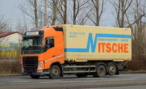 Erich Nitsche Möbeltransport- Spedition-Lagerung Inh. Sascha Nitsche aus Berlin mit einem VOLVO FH 460 Wechselader mit Wechselbrücke am 03.02.22 Berlin Marzahn.