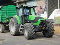 =Deutz Agrotion K 110 steht nach erfolgter Getreideanlieferung in Hünfeld, 08-2021