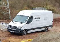 =MB Sprinter von SEHON steht auf einer Baustelle in Künzell, 11-2021