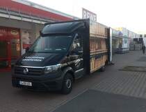 VW Crafter II von Schäfers Backstube am 14.03.2022 in Chemnitz Planitzwiese fotografiert mit Samsung Galaxy A6.