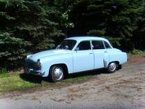 Ein himmelblauer Wartburg 311/0 Baujahr 1958 aus dem Kreis Leipzig, zu sehen beim 12.IFA Oldtimertreffen 2009 in Werdau.