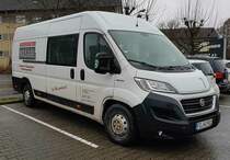 =Fiat Ducato von Baudekoration HASANI steht im November 2021 in Künzell