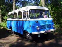 Robur-Bus der LPG/P Schlunkendorf im Saalkreis. Hier zum 12.IFA-Oldtimertreffen 2009 in Werdau.