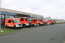 Der gesamte Fuhrpark der Feuerwehr Kleinostheim am 02.04.22 bei einen Fototermin. Mit ELW,HLF2,DLK,HLF1,MZB,MTW1,MTW2,V-LKW,FwA-SWW und TLF3000