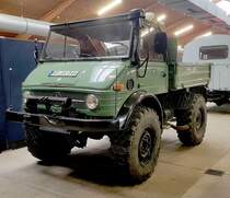 =Unimog steht bei der Bulldogmesse in Alsfeld, 10-2021