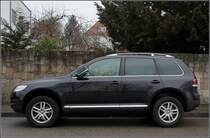 Der VW Touareg wird seit 2002 gebaut. Er wurde in Zusammenarbeit mit dem Porsche Cayenne entwickelt. Auch der Audi Q7 baut auf dieser Plattform auf. (Matthias)