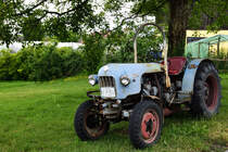Ein alter Eicher Traktor am 12.7.2019, Nonnenhorn am Bodensee