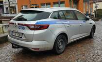 =Renault Megane von OTIS-Aufzüge steht im Februar 2022 in Hünfeld