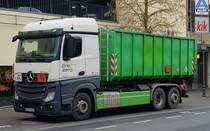 =MB Actros von PREZERO, einem Entsorgungsunternehmen, steht im Februar 2022 in Hünfeld