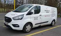=Ford Transit Custom von Elektrotechnik SCHÄFER steht im März 2022 in Alsfeld