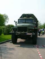 Ural 375 mit LAK Koffer beim Nutzfahrzeugtreffen in Hartmannsdorf am 1.mai 2009