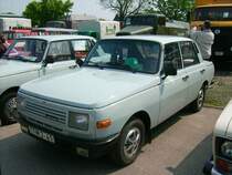 Wartburg 353 ab Modelljahr 85 beim Oldtimertreffen in Hartmannsdorf am Nutzfahrzeugmuseum