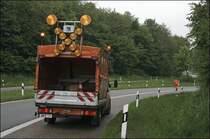 Eine weitere Dieselspur wurde in der Anschlussstelle Ldenscheid-Nord beseitigt. SPRINTER 311CDI am 08.05.2009.