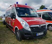 =Opel Movano als MTF der Stadtteilfeuerwehr von HÖRSELBERG-BEHRINGEN abgestellt auf dem Parkplatz der RettMobil 2022 in Fulda, 05-2022