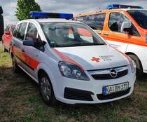 =Opel vom DRK OV Karlsruhe Bereitschaft MÜHLBURG, gesehen auf dem Parkplatz der RettMobil 2022 in Fulda, 05-2022