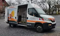=Iveco Daily von  verkehrssicherung-fulda  unterwegs in Hünfeld, 04-2022