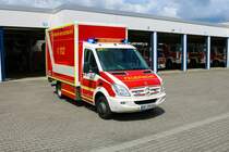 Feuerwehr Neu-Isenburg Mercedes Benz Sprinter GW-L (Florian Isenburg 1/64-1) am 21.05.22 bei einen Fototermin
