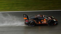 #86 GR RACING , Porsche 911 RSR-19. LM GTE AM, im Regenrnnen, Fahrer: Michael Wainwright (GBR) B Riccardo Pera (ITA) S Benjamin Barker (GBR) G. FIA WORLD ENDURANCE CHAMPIONSHIP 2022 / 6 HOURS OF SPA-FRANCORCHAMPS 7.Mai 2022 