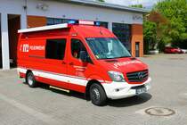 Feuerwehr Neu-Isenburg Mercedes Benz Sprinter GW-ABC Erkunder (Florian Isenburg 1/71-1) am 21.05.22 bei einen Fototermin
