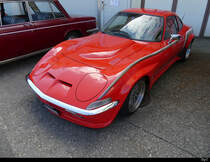 Opel GT 1900 an der Oldtimer Ausstellung auf dem Flughafen Bleienbach am 29.05.2022