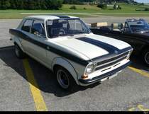 Opel Kadett an der Oldtimer Ausstellung auf dem Flughafen Bleienbach am 29.05.2022